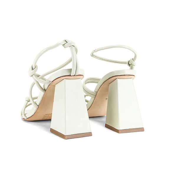 Song of Style Noelle heels in ivory - Picture 3 of 5